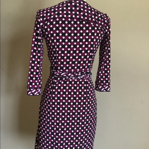 Geometric dress - Picture 3 of 3